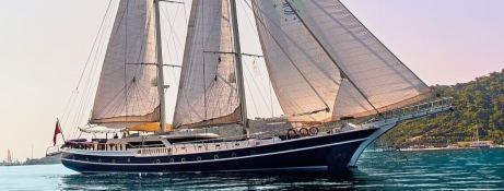 Custom Ketch  43M 8