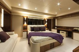 Sunseeker Yacht 28M 17