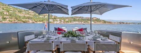 Overmarine Mangusta 108 25