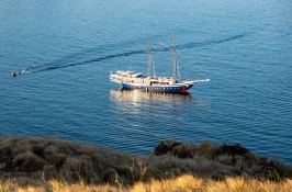 Custom Schooner Phinisi 53M 3