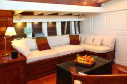 Custom Ketch  29M 7