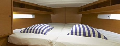 Jeanneau Sun Odyssey 479 10