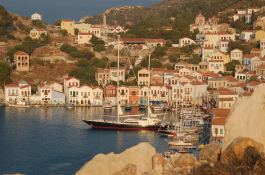 Perini Navi Ketch 40M 4