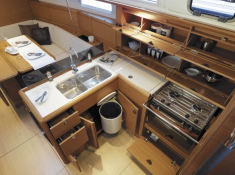 Jeanneau Sun Odyssey 389 3