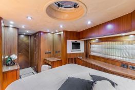 Sunseeker Predator 82' 8