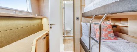 Lagoon Catamaran Power 630 14