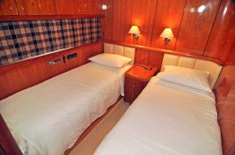 Sunseeker Manhattan 82 11