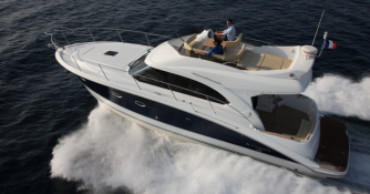 Beneteau Antares 42 2