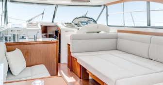 Beneteau Antares 42 3