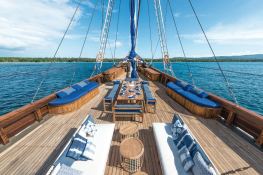 Custom Ketch  46M 4