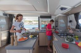 Fountaine Pajot Saona 47 8