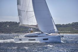 Jeanneau Sun Odyssey 440 2