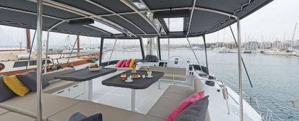 Catana Catamaran Bali 5.4 6