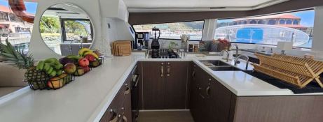 Catana Catamaran Bali 5.4 14