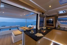 Fountaine Pajot Helia 44 3