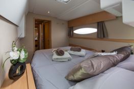 Fountaine Pajot Helia 44 5