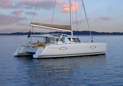 Fountaine Pajot Helia 44 1