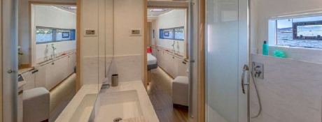 Fountaine Pajot Alegria 67 12