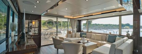 Sunseeker Predator 108 10