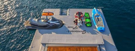 Admiral Yachts Admiral  101 5