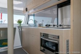 Neel Trimarans Neel 43 10