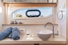 Aquila Powercat 44 6