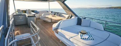 Princess Yachts Y 72 4