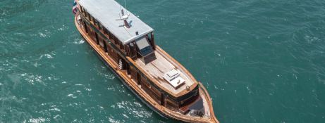 Custom Motoryacht Thai-crafted wooden hull 3