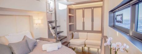 Fountaine Pajot Power 67 17