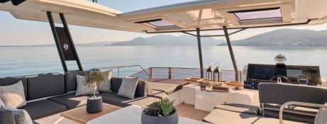 Fountaine Pajot Power 67 8