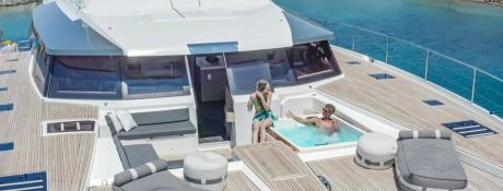 Fountaine Pajot Power 67 6