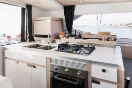 Fountaine Pajot Aura 51 20