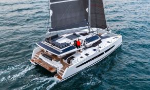 Fountaine Pajot Aura 51 9