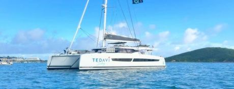 Fountaine Pajot Aura 51 0