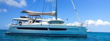 Fountaine Pajot Aura 51 2