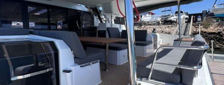 Fountaine Pajot Aura 51 5