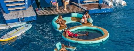 Moon Yachts Catamaran 6TY 8