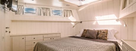 Riviera yachts Alaska 72 13