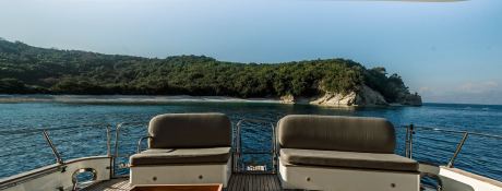 Riviera yachts Alaska 72 6