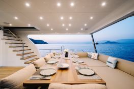 Custom Trawler 23m 14