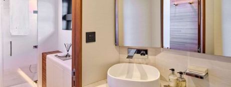 Fountaine Pajot Thíra  80 11