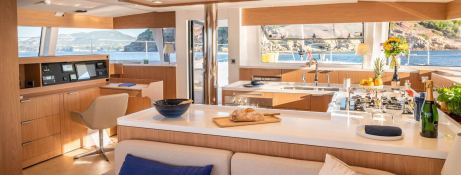 Catana Catamaran Bali 5.8 12