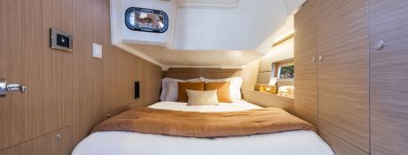 Beneteau Oceanis  47 15