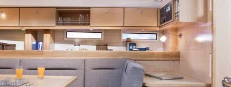 Bavaria Yachts Bavaria 45 Cruiser 8