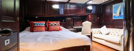 Lady Lorraine   Ketch  30M Interior 1