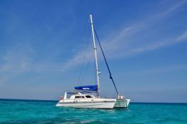 KINGFISH  Knysna Catamaran Knysna 440 Exterior 2