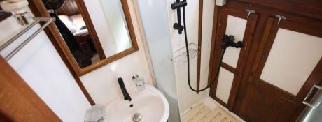 ANATOLIE   Ketch  20M Interior 1