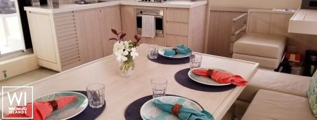 Endless Options  Robertson & Caines Leopard  4800 Interior 13