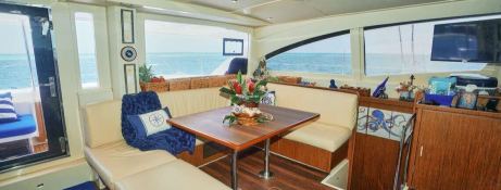 Second Star  Robertson & Caines Leopard  4800 Interior 16