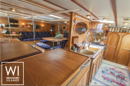 Conan   Catamaran 24M Interior 7